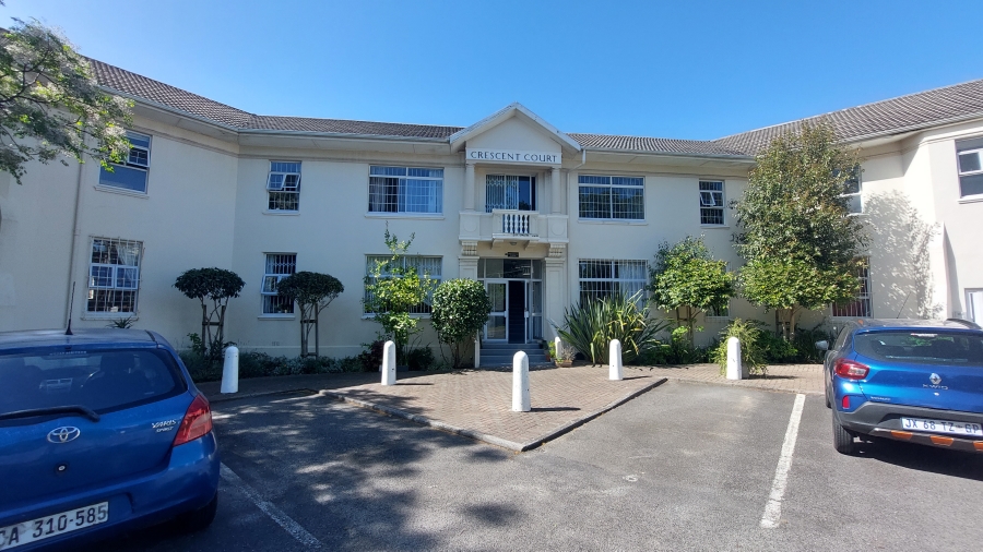 To Let 1 Bedroom Property for Rent in Rondebosch Village Western Cape